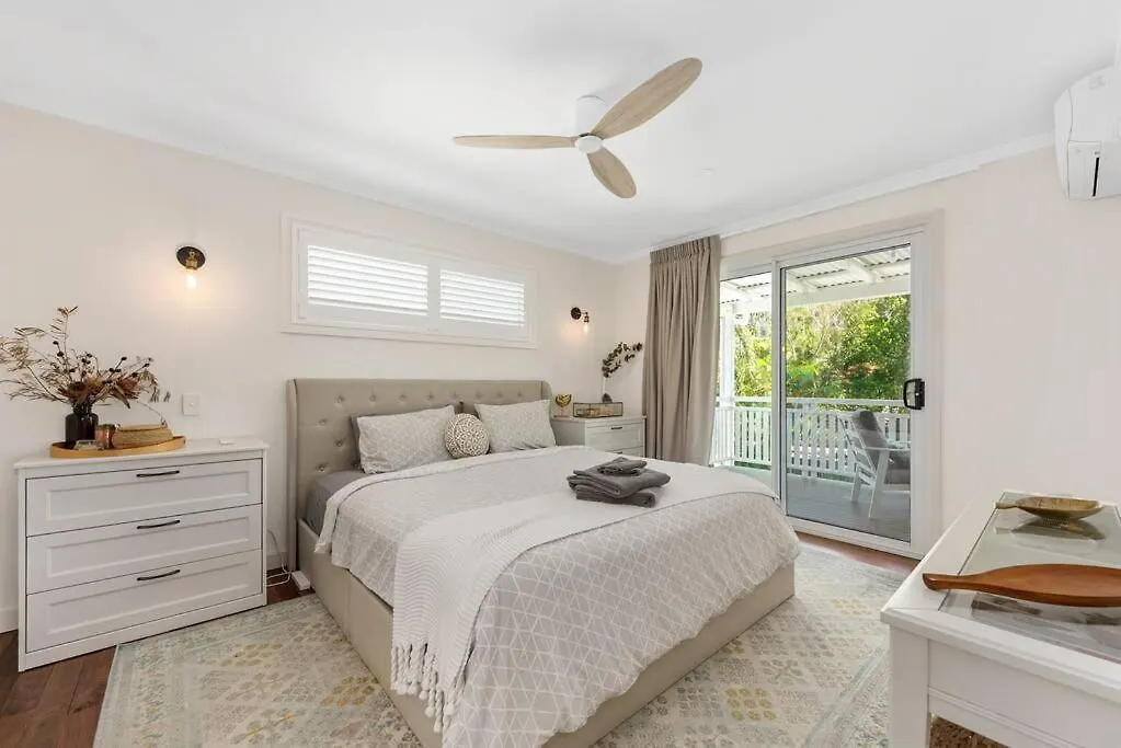 A Family Affair ~ 4 Bed/2.5Bath/Pool ~ Morningside Villa Brisbane